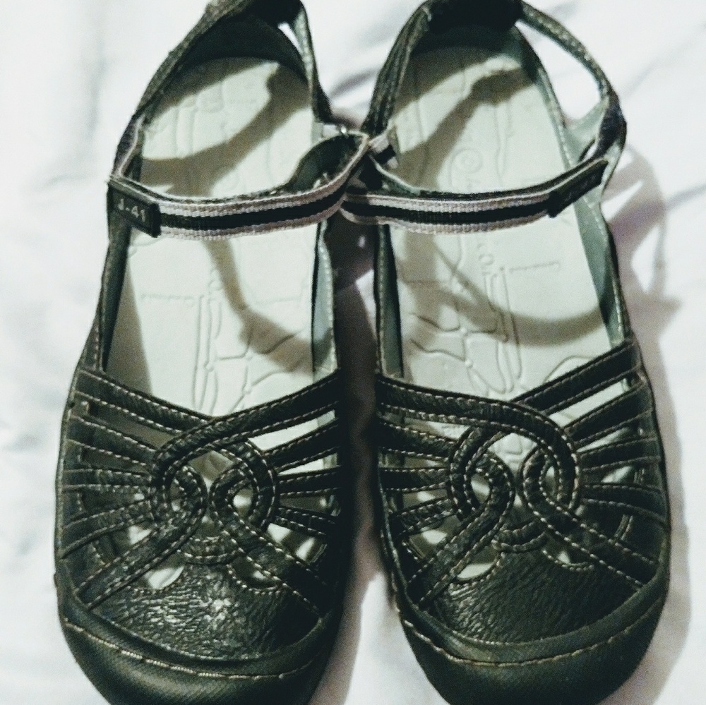 Dark navy shoes
